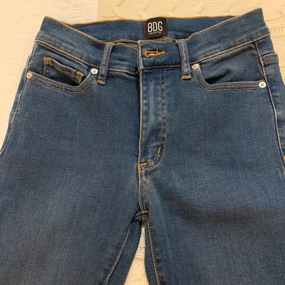 Urban Outfitters BDG Mid-rise Twig Jeans - Picture 10 of 12